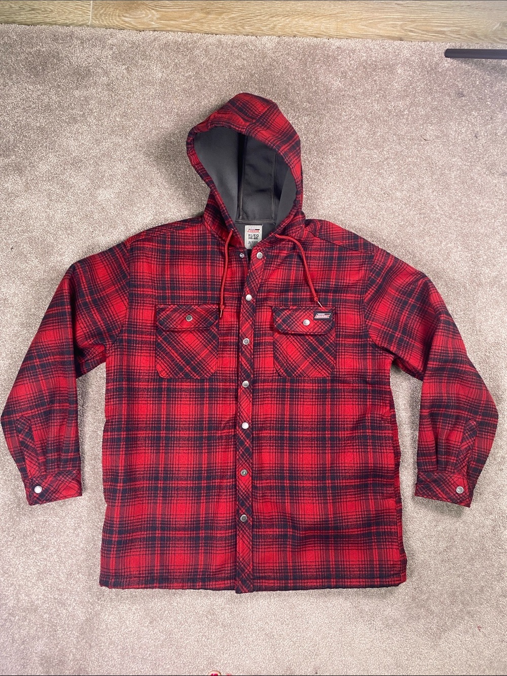 Men’s Dickies Red And Black Plaid Hooded Flannel Shirt Jacket XL Long Sleeve